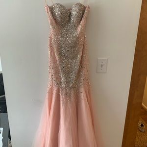 Mermaid Style Formal Dress